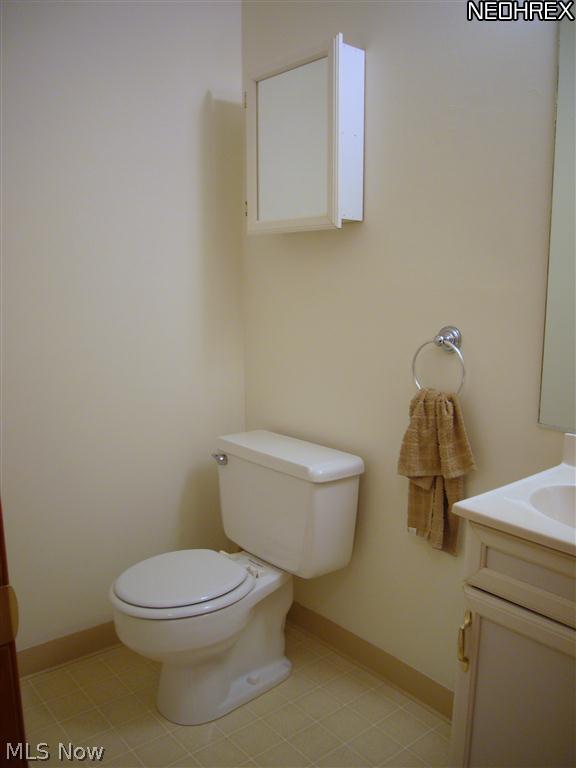 4152 Greenvale Road South Euclid, OH 44121 - Photo 11 of 16