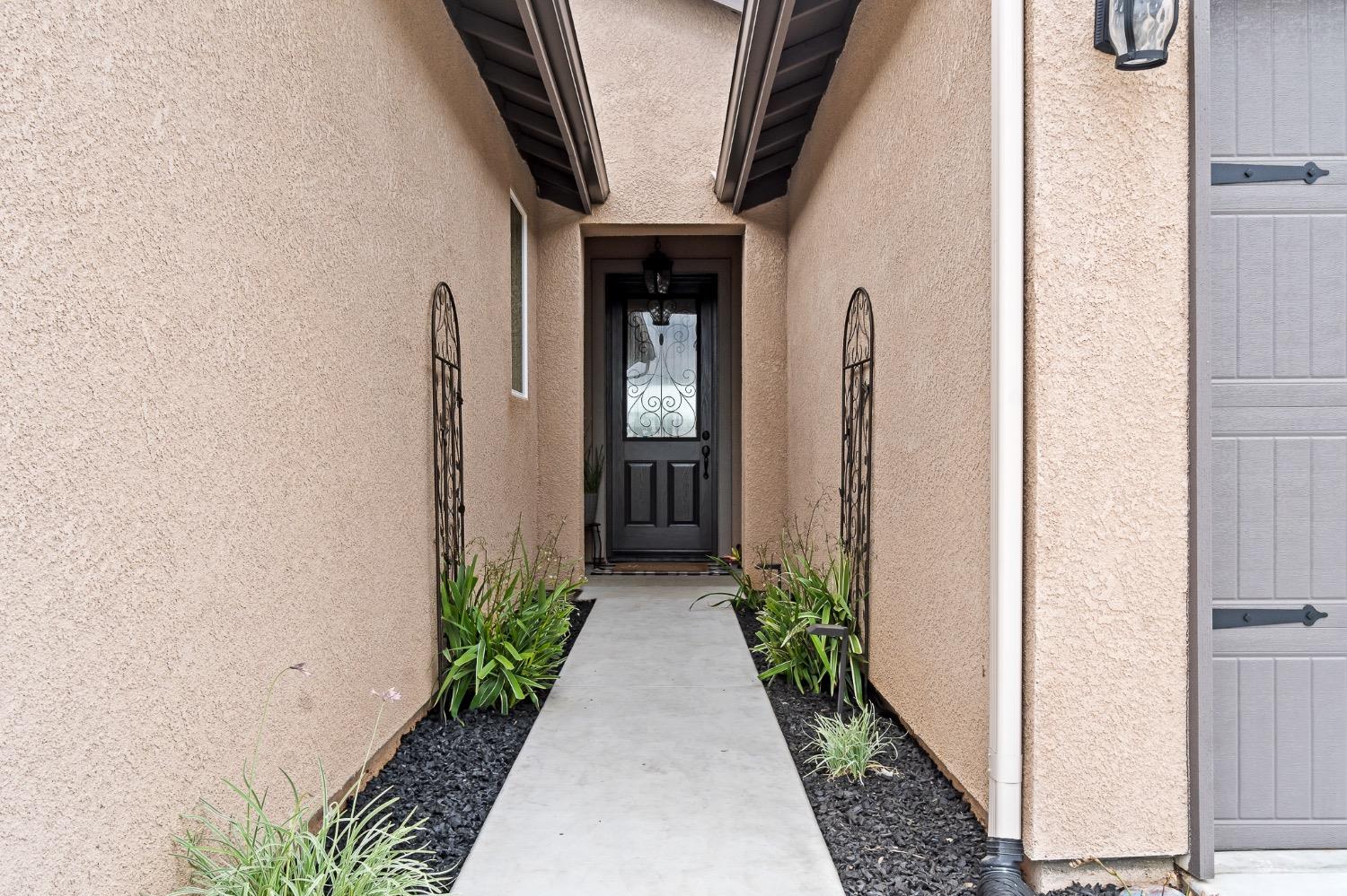 2591 Concord Avenue Reedley, CA 93654 - Photo 4 of 48 Gallery Image 4