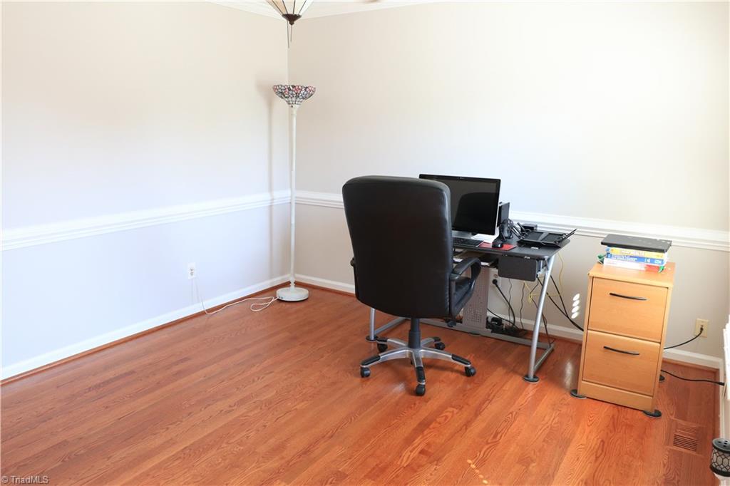 3108 Spring Mill Road Greensboro, NC 27406 - Photo 11 of 23 Gallery Image 11