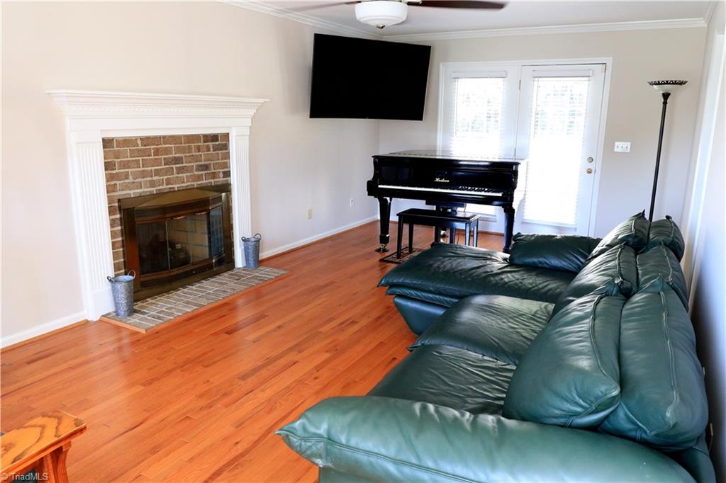 3108 Spring Mill Road Greensboro, NC 27406 - Photo 4 of 23 Gallery Image 4