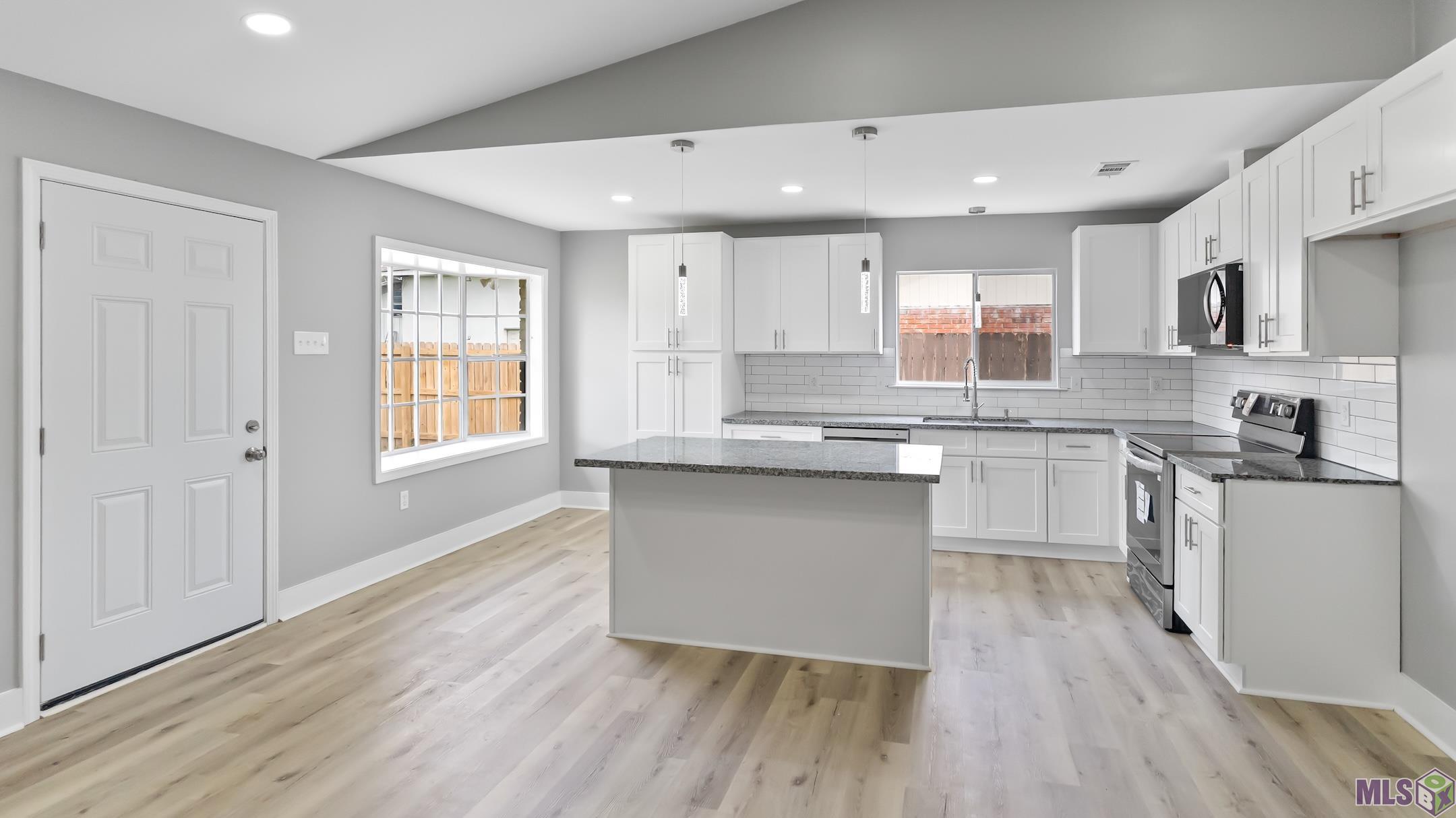 16616 London Avenue Baton Rouge, LA 70819 - Photo 5 of 23 Gallery Image 5