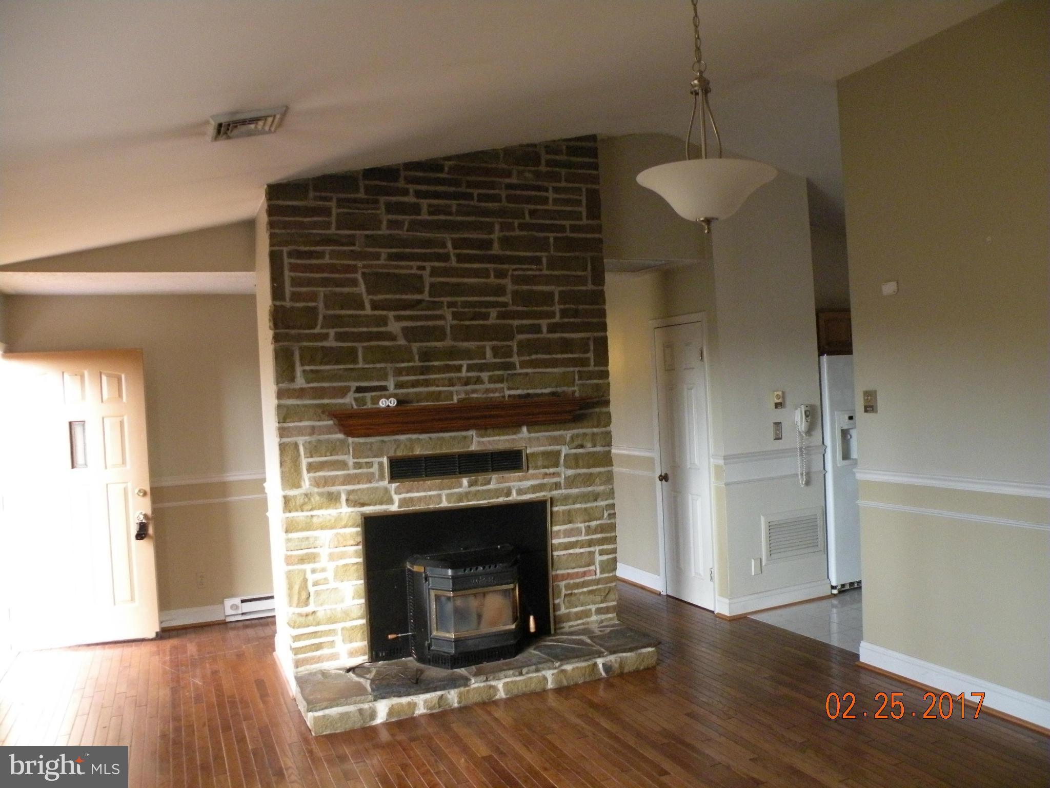 4612 Philadelphia Road Aberdeen, MD 21001 - Photo 5 of 7 Living Room