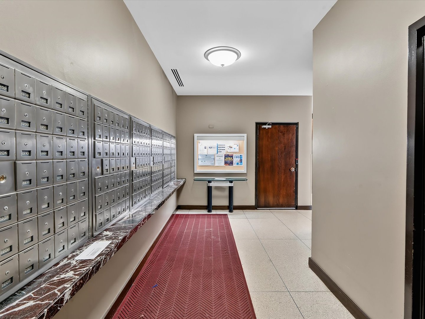 5455 North Sheridan Road, Unit 3515 Chicago, IL 60640 - Photo 9 of 68