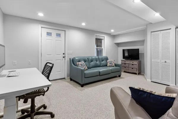 $889,000 | 37 Carlson Lane, Unit 12, Falmouth, MA 02540