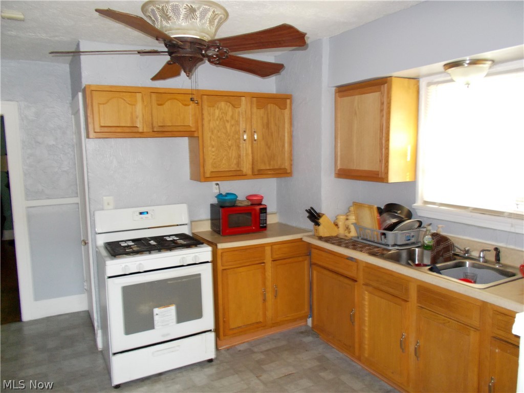 3406 Sylvanhurst Road Cleveland Heights, OH 44112 - Photo 11 of 35 Gallery Image 11