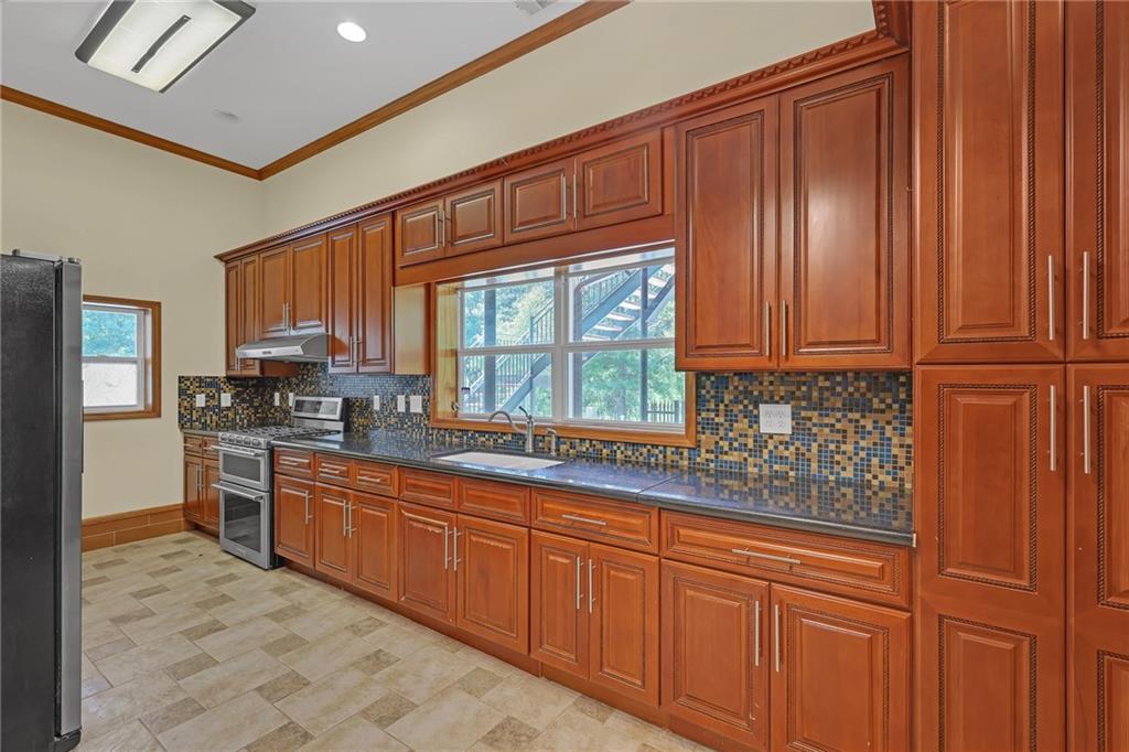 3602 Jones Mill Road Peachtree Corners, GA 30360 - Photo 7 of 28
