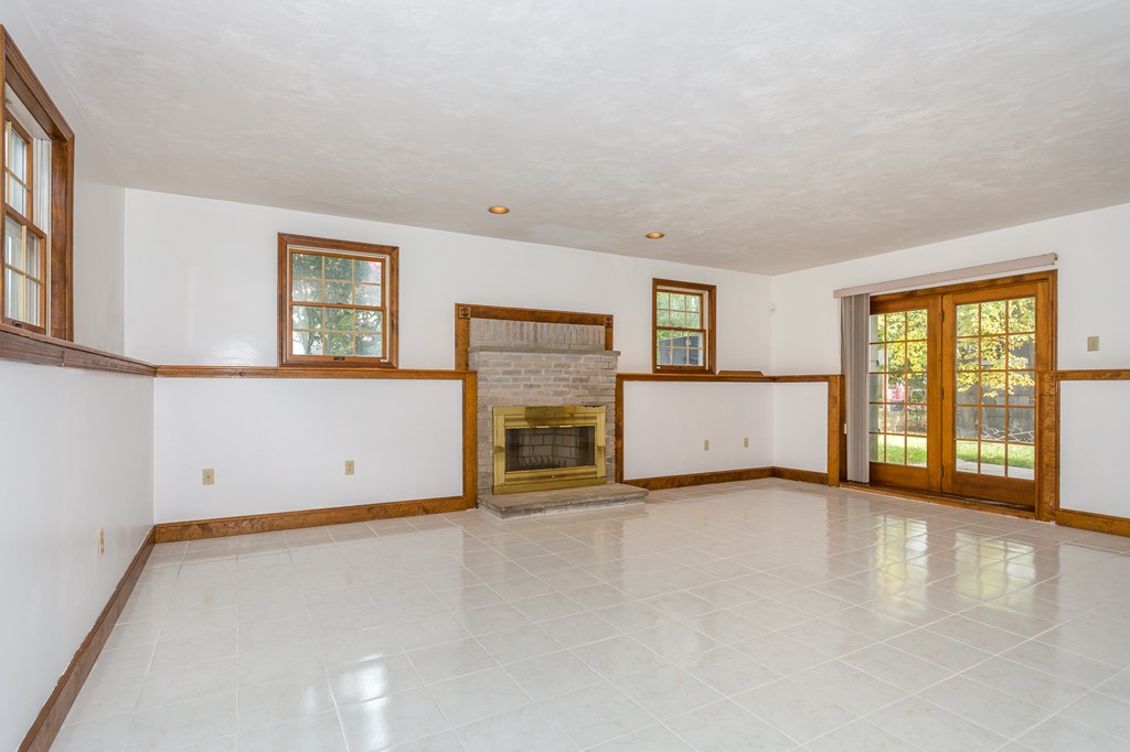 26 Unity Street Quincy, MA 02169 - Photo 16 of 24 Gallery Image 16