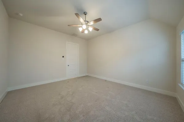 $2,400 | 526 Callum Parkway, Celina, TX 75009