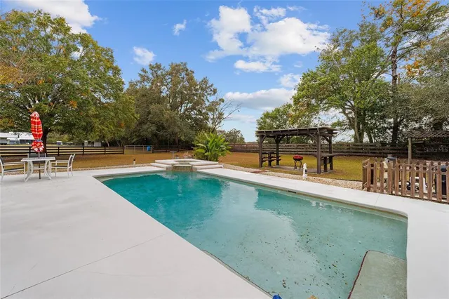 $590,000 | 21959 Northwest 6th Street, Dunnellon, FL 34431