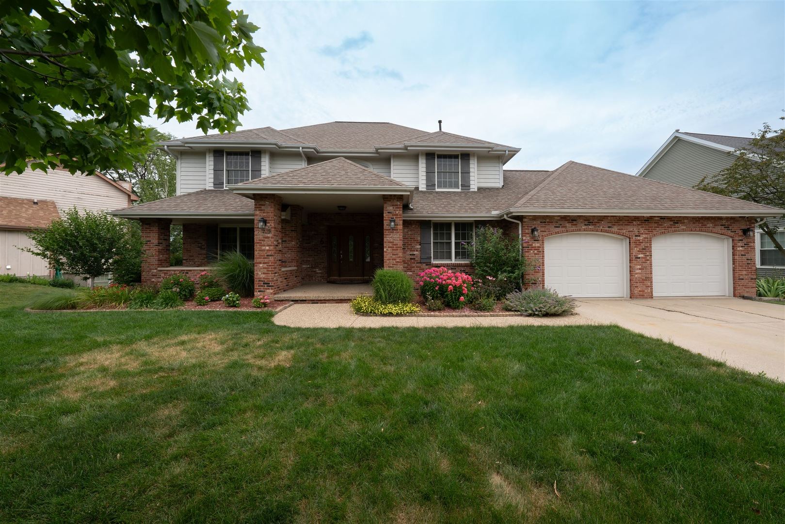 6 Swan Lake Road Bloomington, IL 61704 - Photo 1 of 41 Gallery Image 1