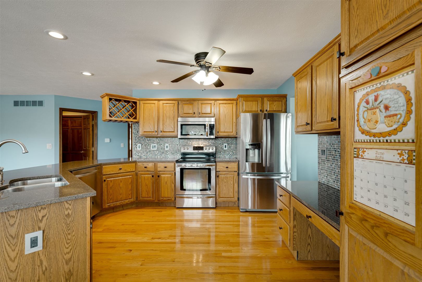 6 Swan Lake Road Bloomington, IL 61704 - Photo 15 of 41 Gallery Image 15