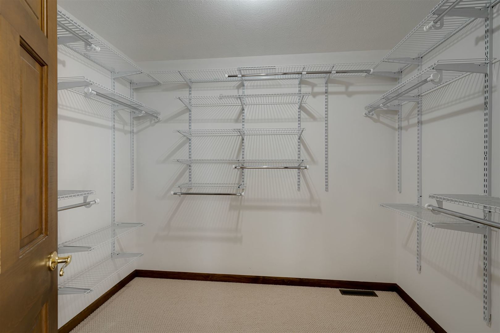 6 Swan Lake Road Bloomington, IL 61704 - Photo 29 of 41 Gallery Image 29