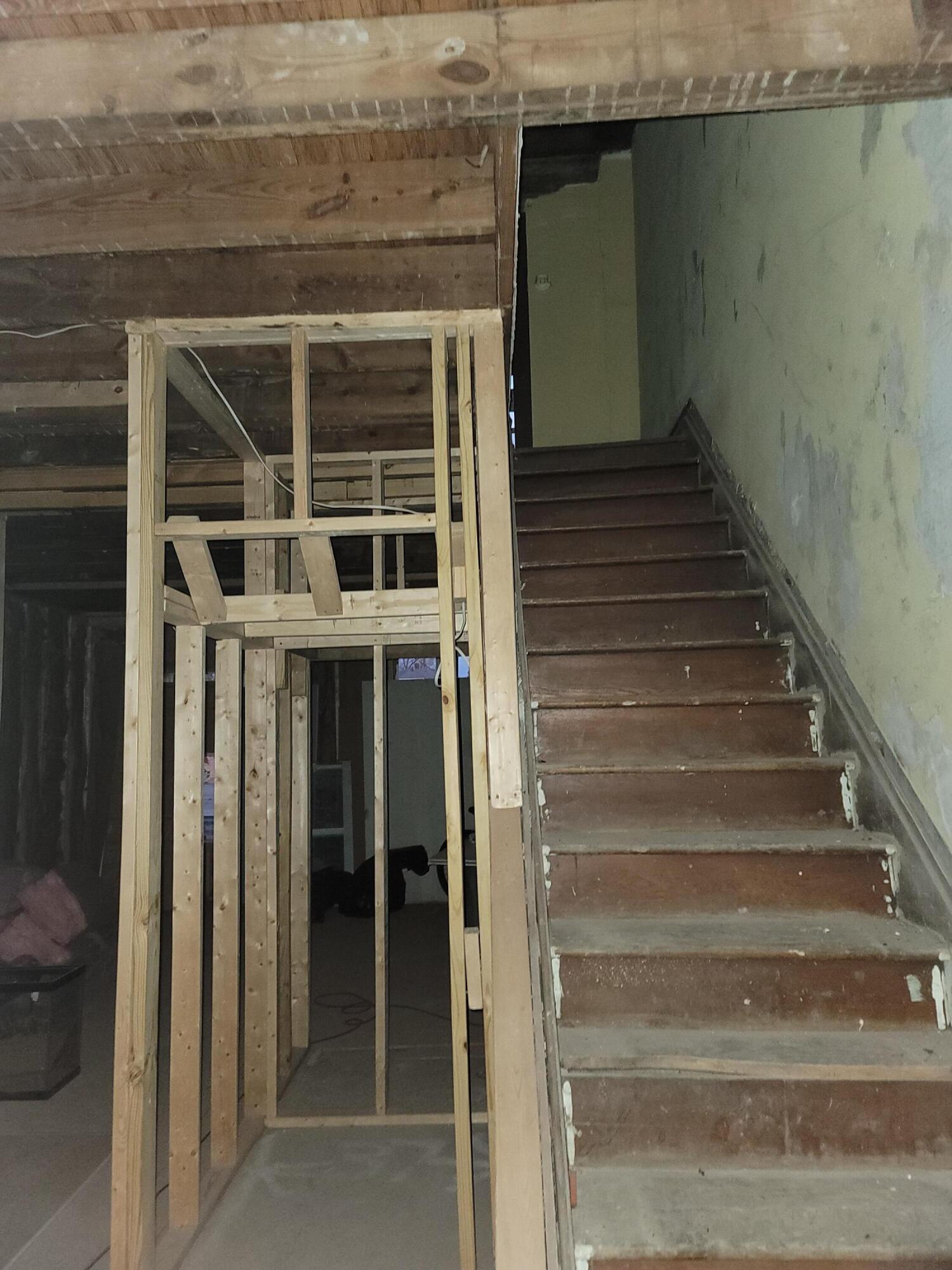 14 Reeb Avenue Columbus, OH 43207 - Photo 4 of 12 20221015_072501