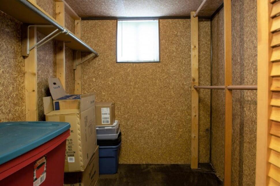 231 Riviera Road Lexington, KY 40509 - Photo 21 of 26 Basement Storage
