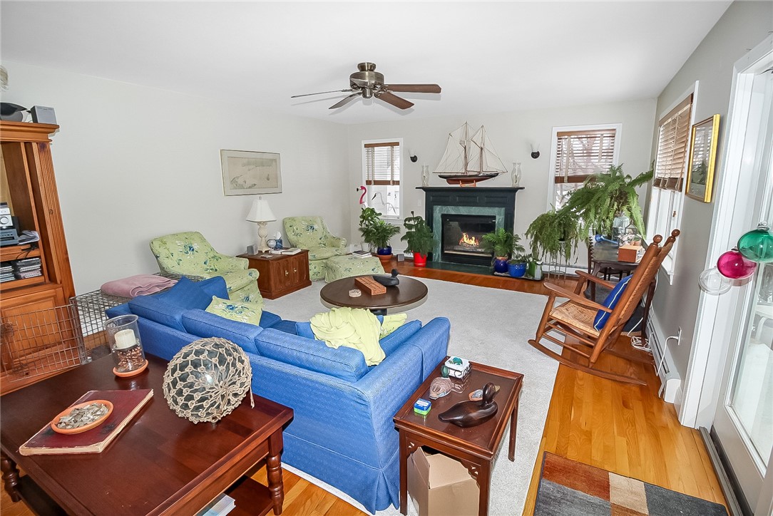 641 Middle Road Portsmouth, RI 02871 - Photo 6 of 32