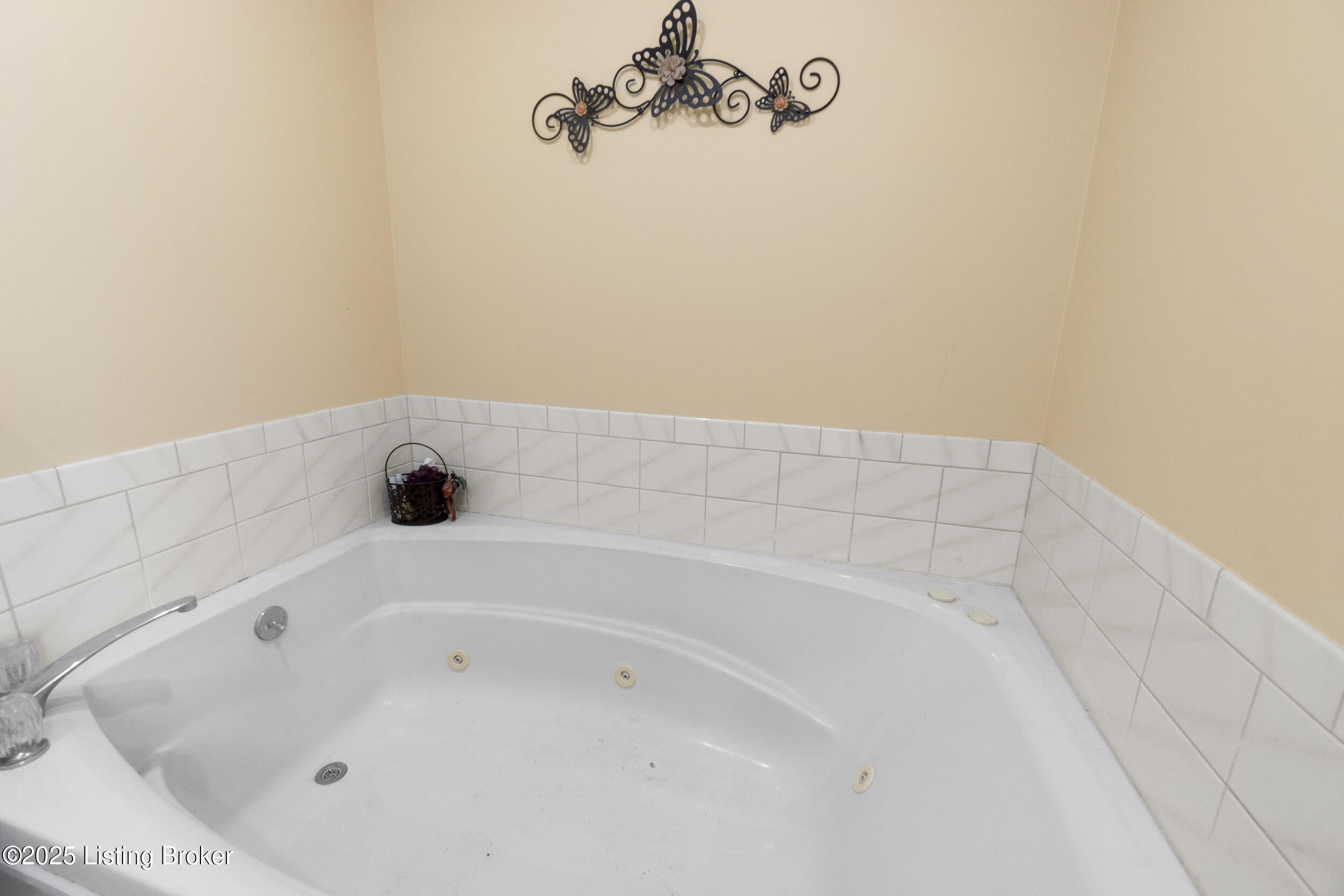 1962 Zoneton Road Shepherdsville, KY 40165 - Photo 16 of 46 dsc06344