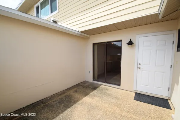 $2,250 | 658 Atlantic Drive, Satellite Beach, FL 32937