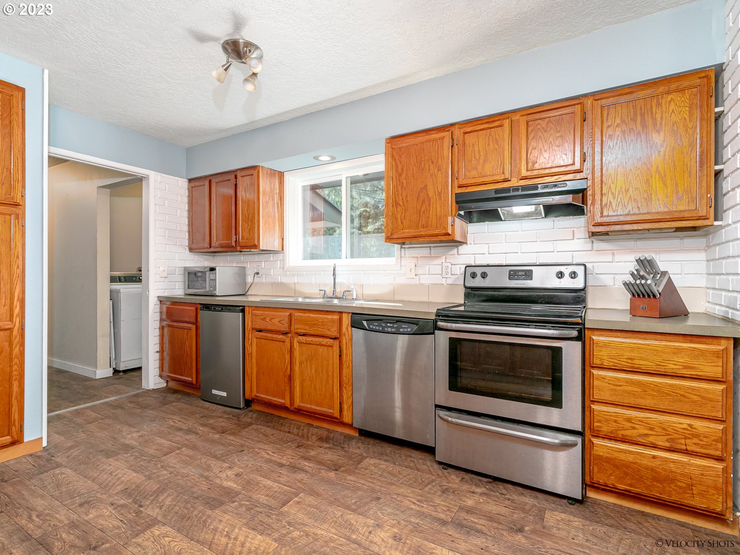 27515 Belle Lake Road Rhododendron, OR 97049 - Photo 16 of 42 Gallery Image 16