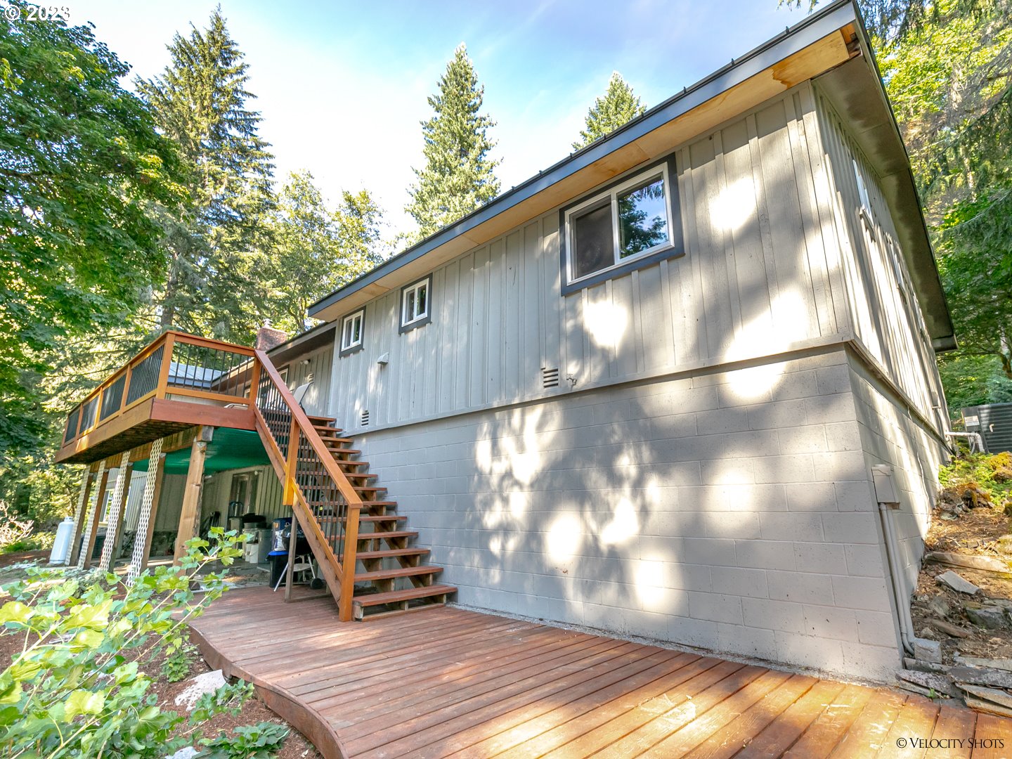 27515 Belle Lake Road Rhododendron, OR 97049 - Photo 39 of 42 Deck