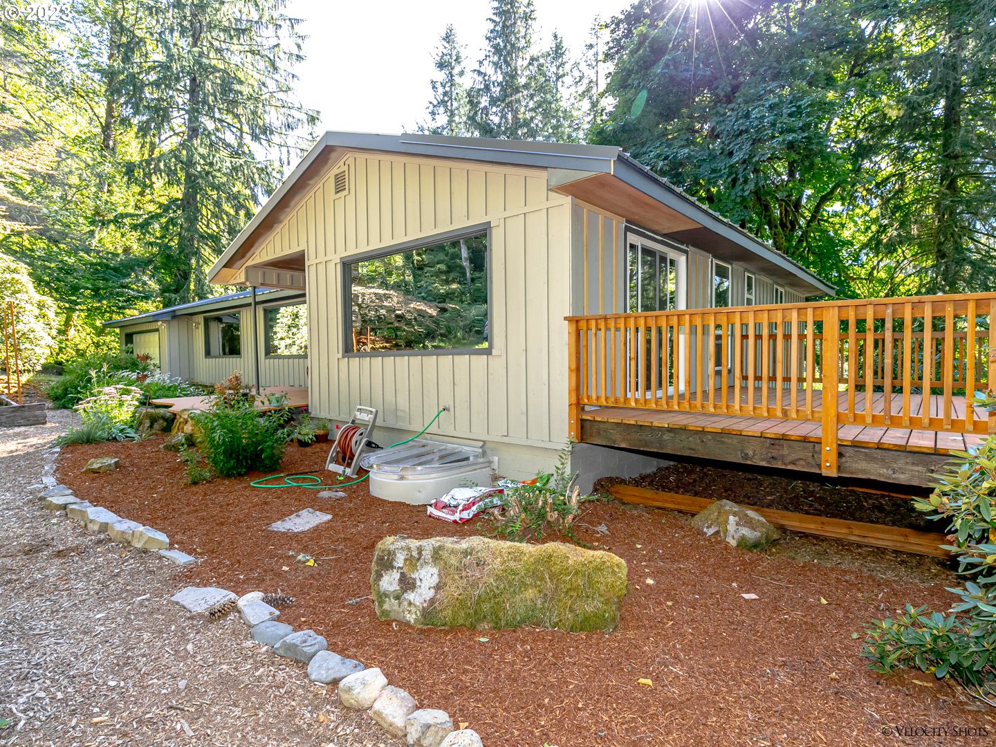 27515 Belle Lake Road Rhododendron, OR 97049 - Photo 5 of 42 Gallery Image 5