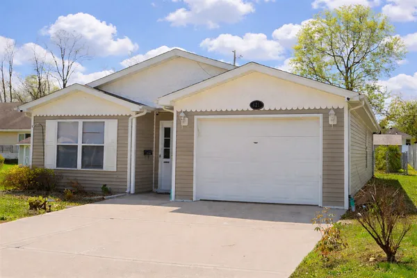 $200,000 | 621 Mason Street, Ottawa, IL 61350