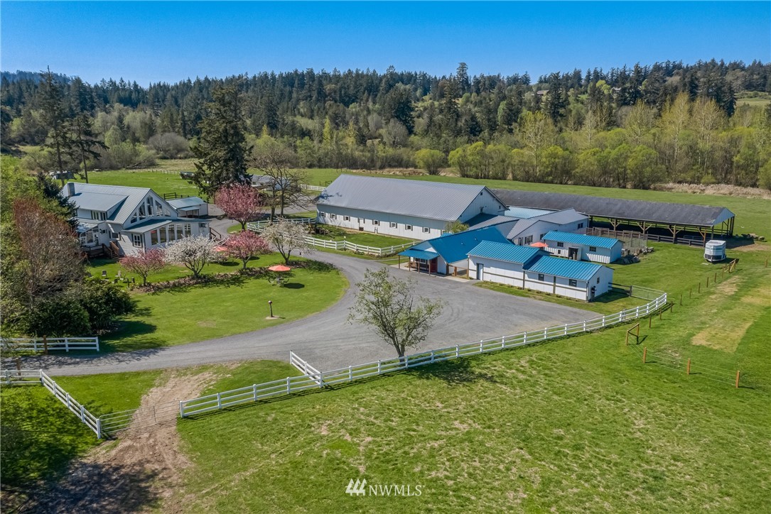 2687 West Valley Road Friday Harbor, WA 98250 - Photo 2 of 37 Gallery Image 2