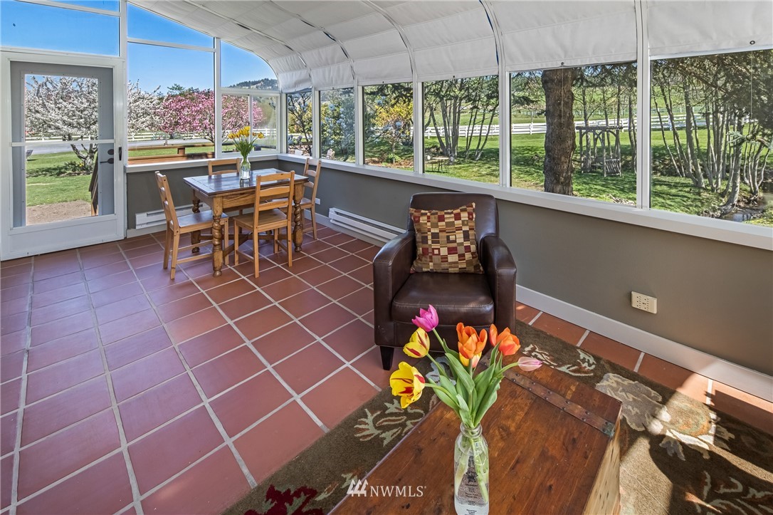 2687 West Valley Road Friday Harbor, WA 98250 - Photo 18 of 37 Gallery Image 18