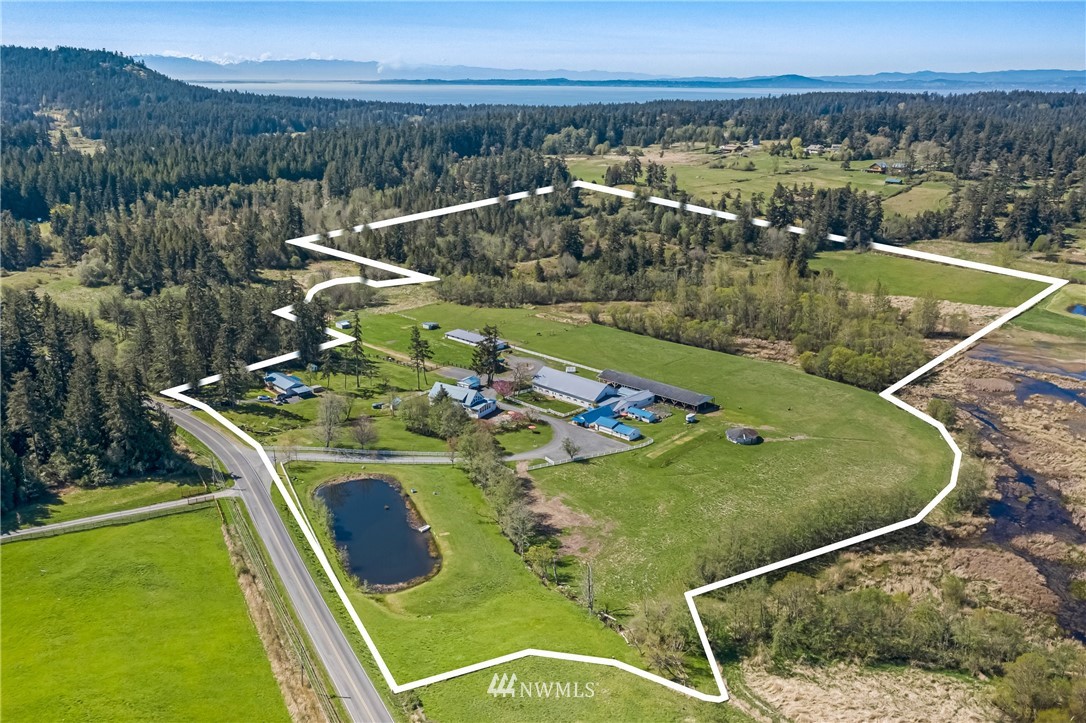 2687 West Valley Road Friday Harbor, WA 98250 - Photo 5 of 37 Gallery Image 5