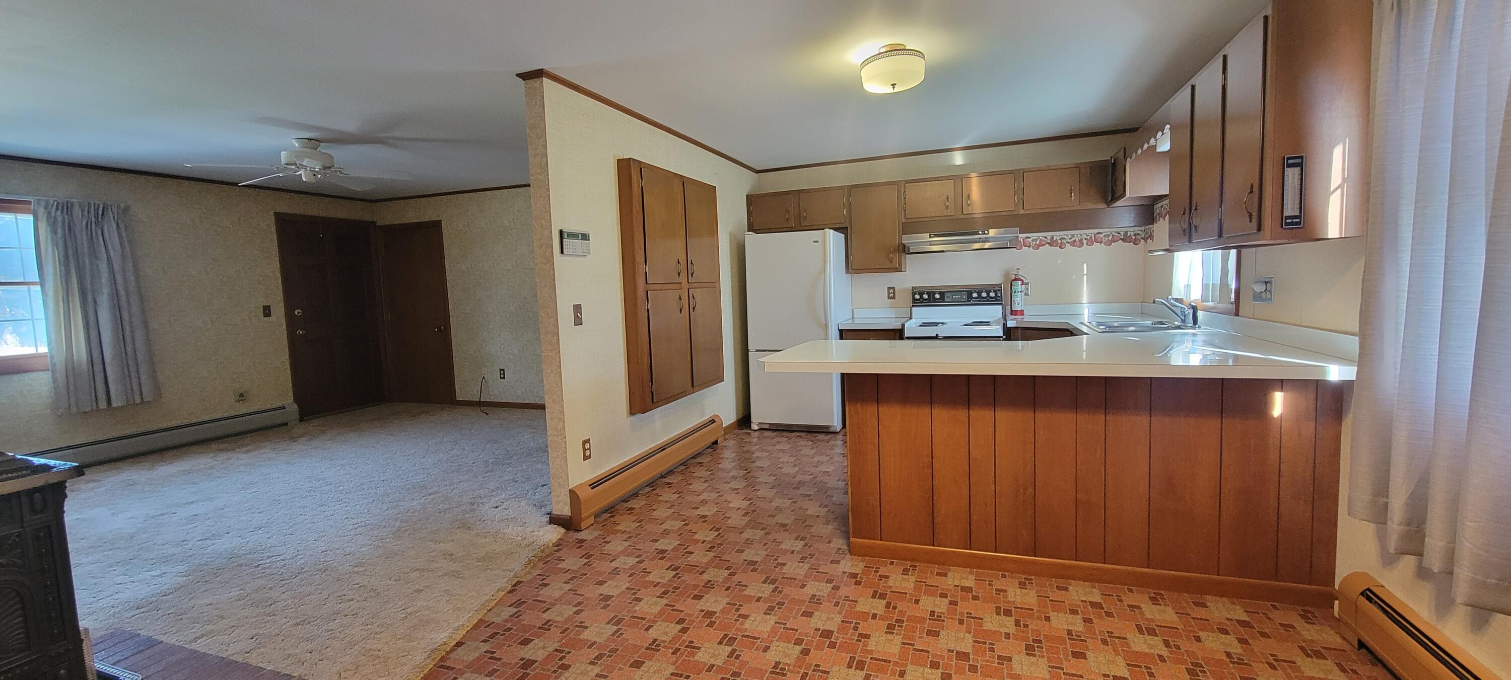 23 Lawrence Drive Waterville, ME 04901 - Photo 8 of 34 07
