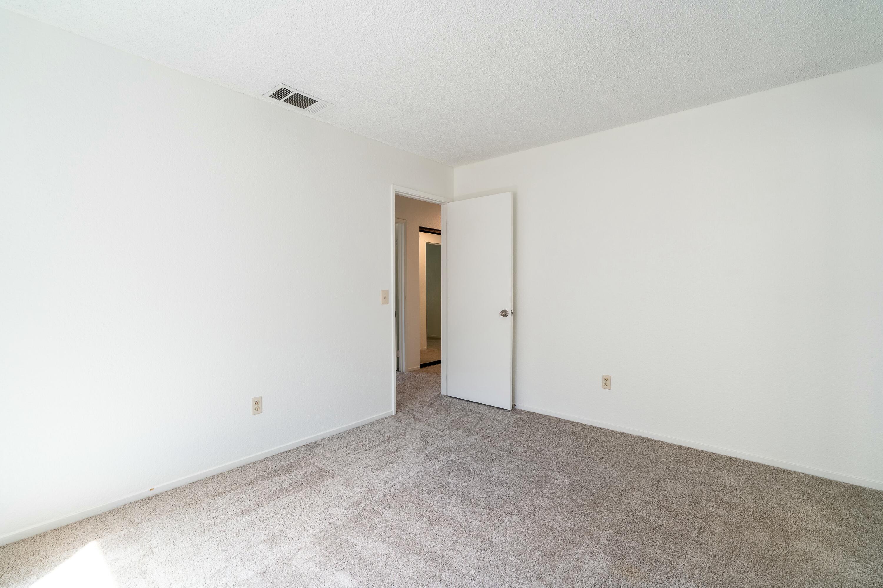 69290 El Dobe Road Cathedral City, CA 92234 - Photo 21 of 42 a view of an empty room