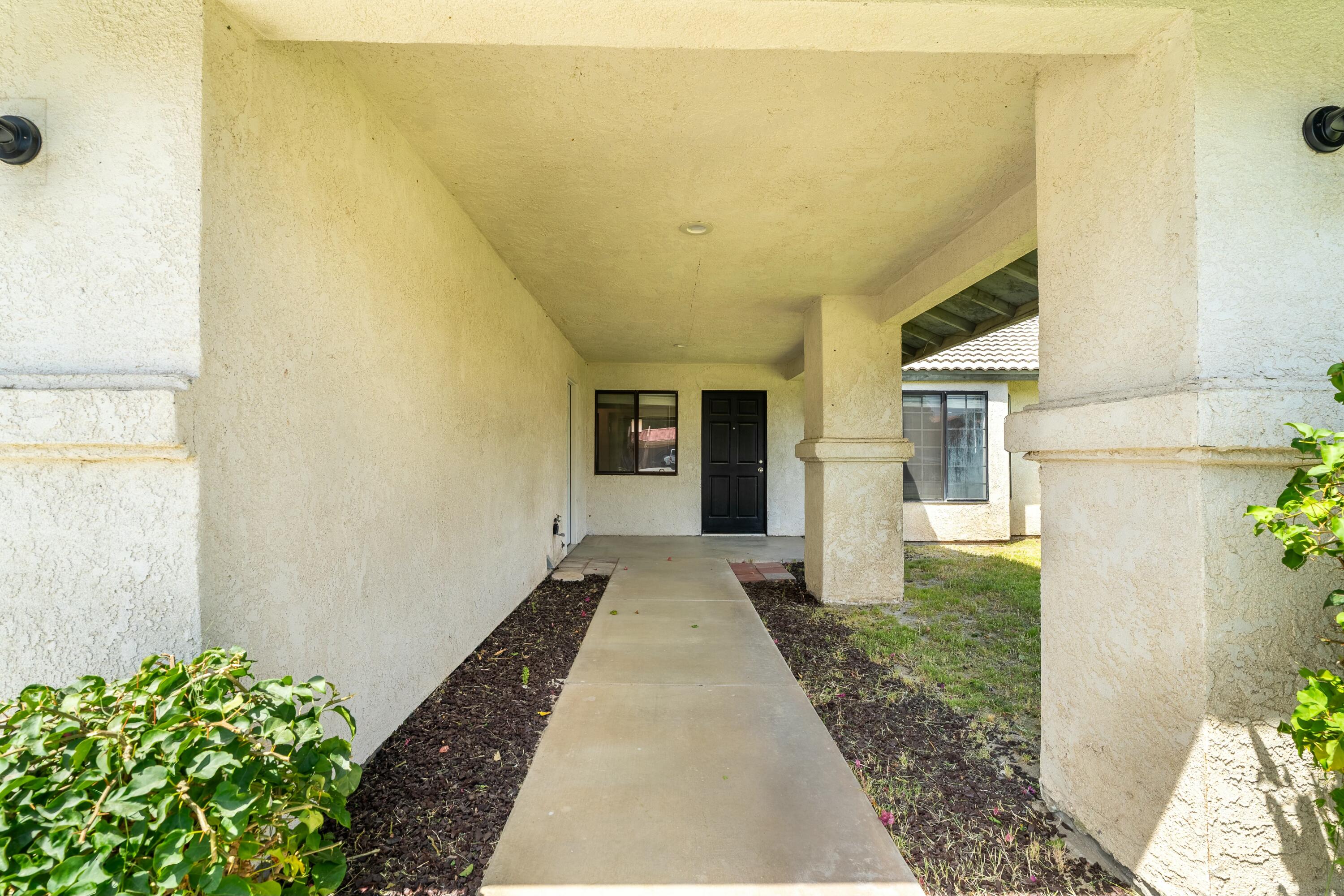 69290 El Dobe Road Cathedral City, CA 92234 - Photo 4 of 42