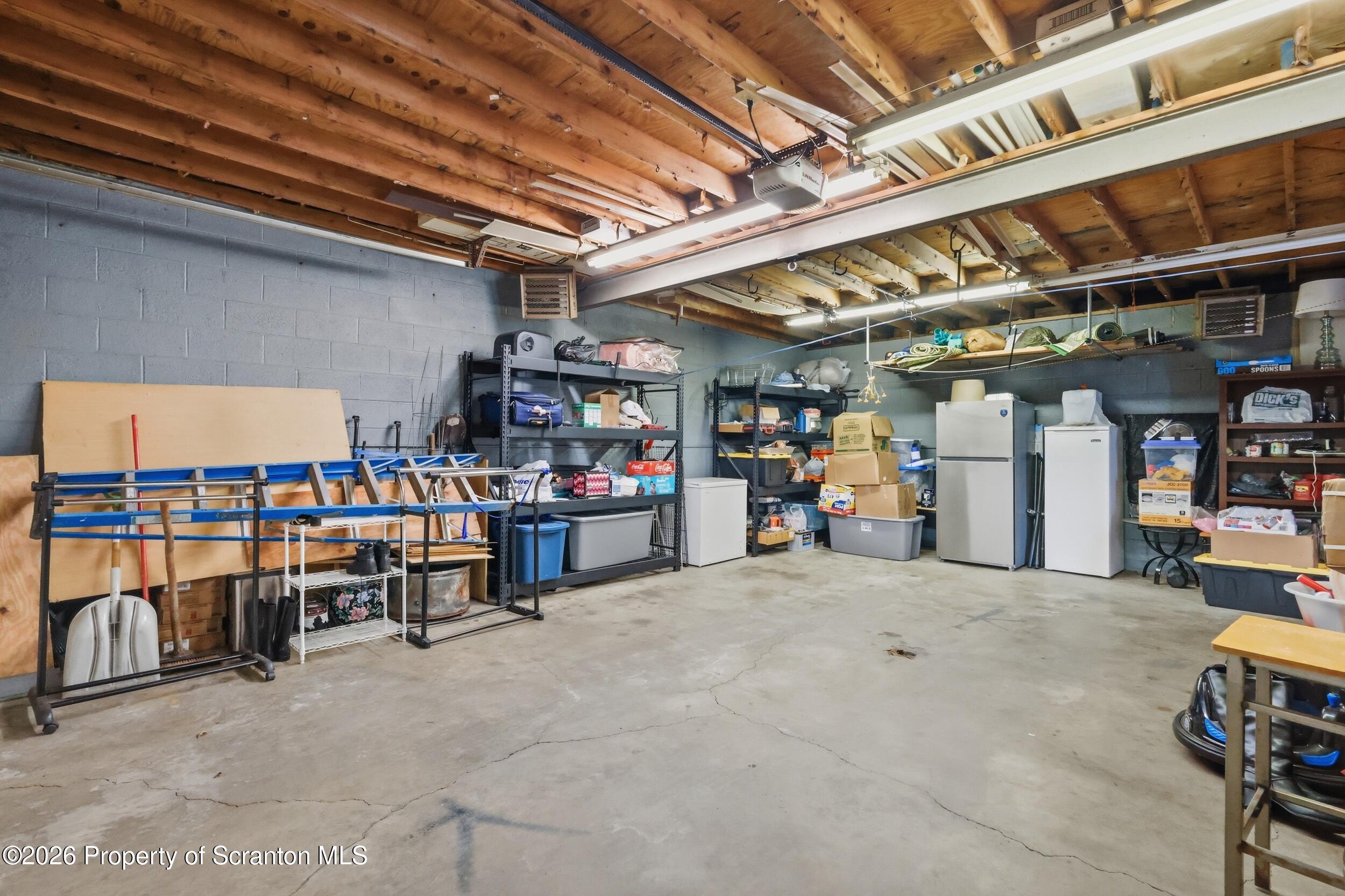 617 Hickory Street Scranton, PA 18505 - Photo 21 of 38 617_hickory23