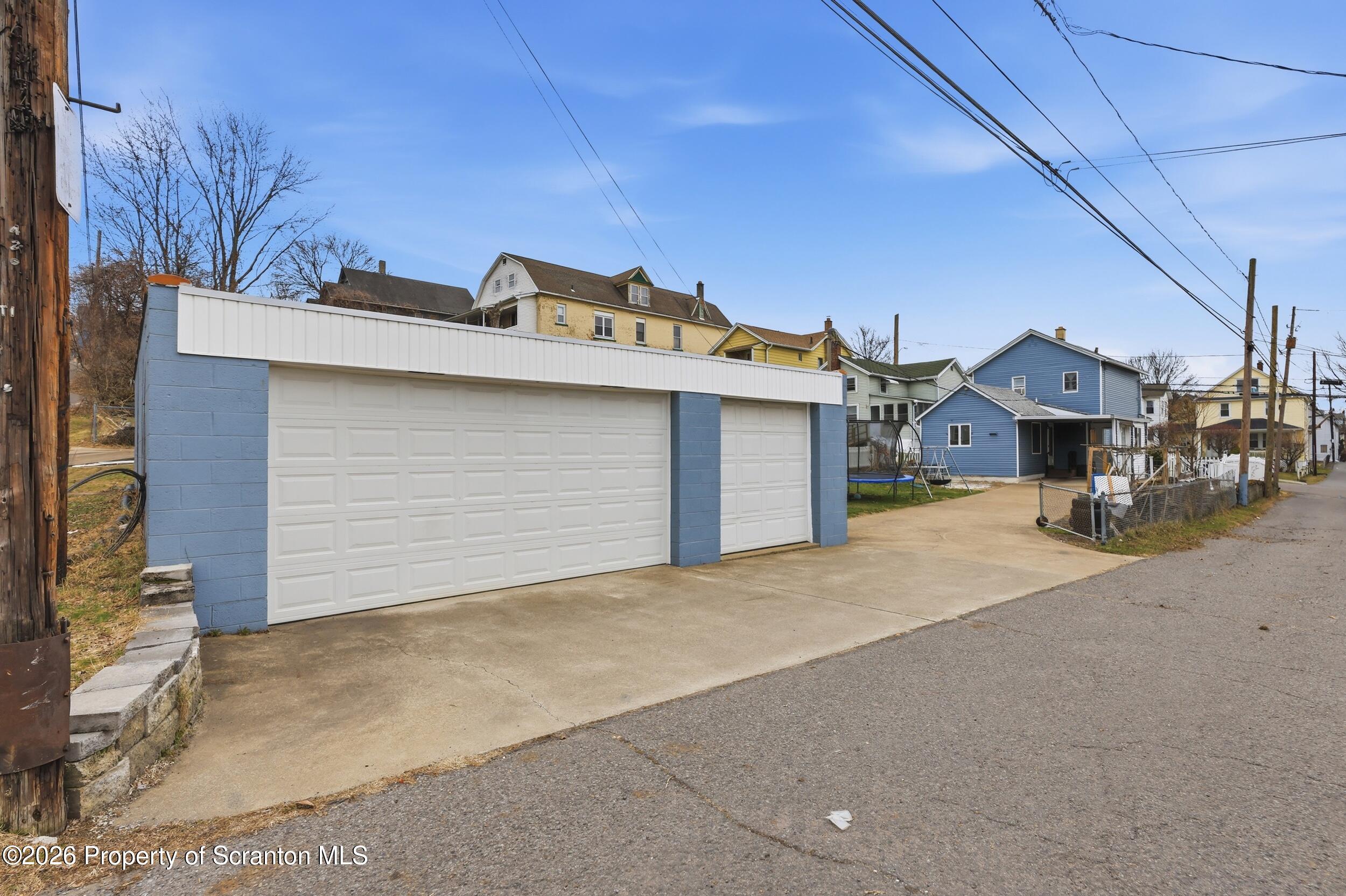 617 Hickory Street Scranton, PA 18505 - Photo 24 of 38 617_hickory26