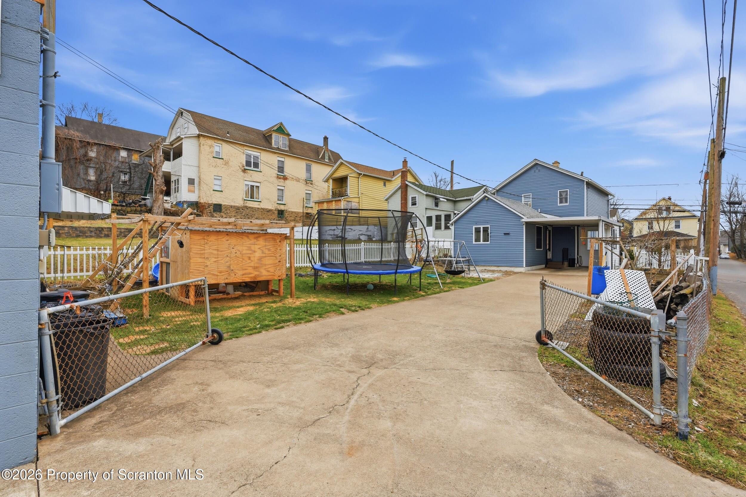 617 Hickory Street Scranton, PA 18505 - Photo 30 of 38 617_hickory32