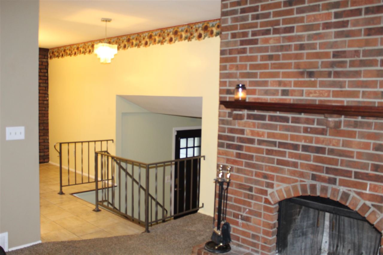 4466 North Vassar Road Flint, MI 48506 - Photo 10 of 31 50041028-9.JPG