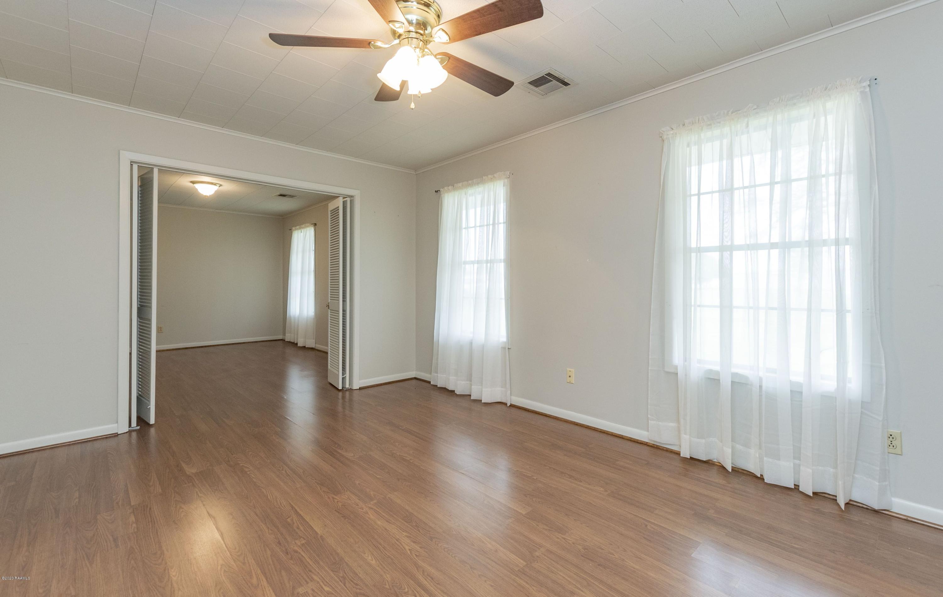 705 West Gloria Switch Road Lafayette, LA 70507 - Photo 17 of 34 Gallery Image 17