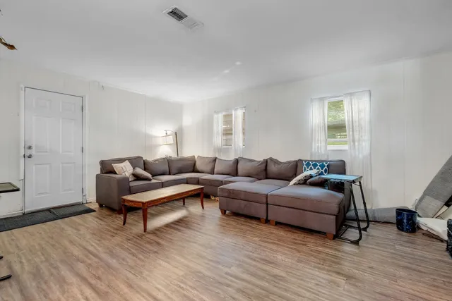 $220,000 | 2052 Harriet Drive, Tallahassee, FL 32303