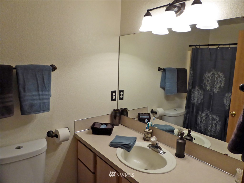 18436 Citrus Street Southwest Rochester, WA 98579 - Photo 11 of 21