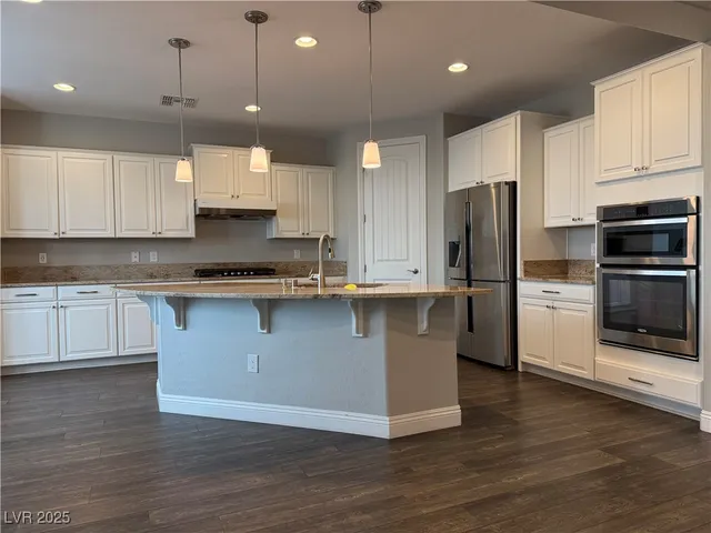 $5,000 | 304 Rezzo Street, Las Vegas, NV 89138