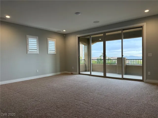 $5,000 | 304 Rezzo Street, Las Vegas, NV 89138