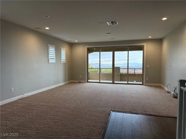 $5,000 | 304 Rezzo Street, Las Vegas, NV 89138