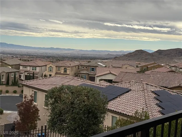 $5,000 | 304 Rezzo Street, Las Vegas, NV 89138