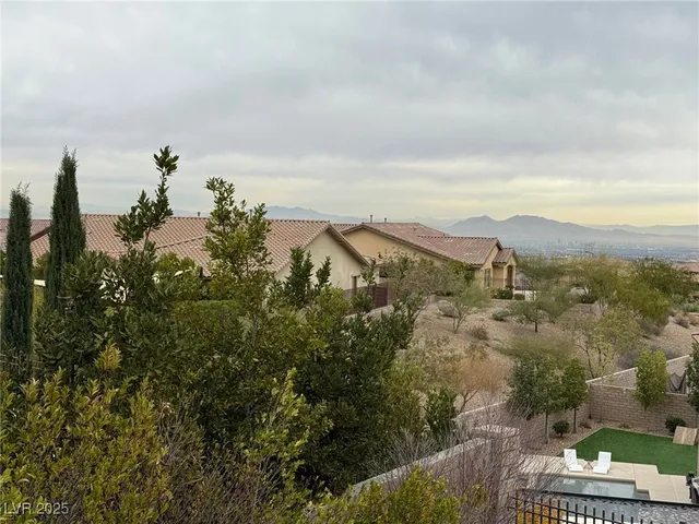 $5,000 | 304 Rezzo Street, Las Vegas, NV 89138