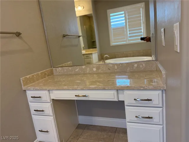 $5,000 | 304 Rezzo Street, Las Vegas, NV 89138