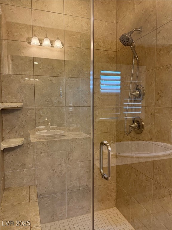 304 Rezzo Street Las Vegas, NV 89138 - Photo 39 of 49 Primary Bathroom