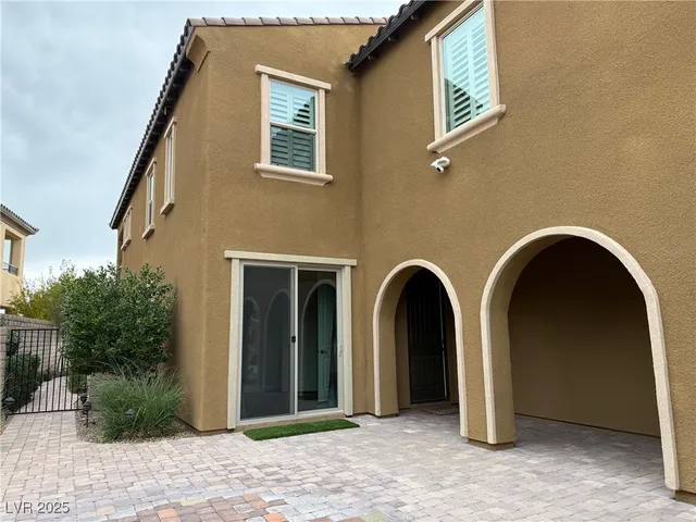 $5,000 | 304 Rezzo Street, Las Vegas, NV 89138