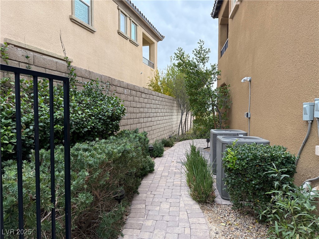 304 Rezzo Street Las Vegas, NV 89138 - Photo 8 of 49