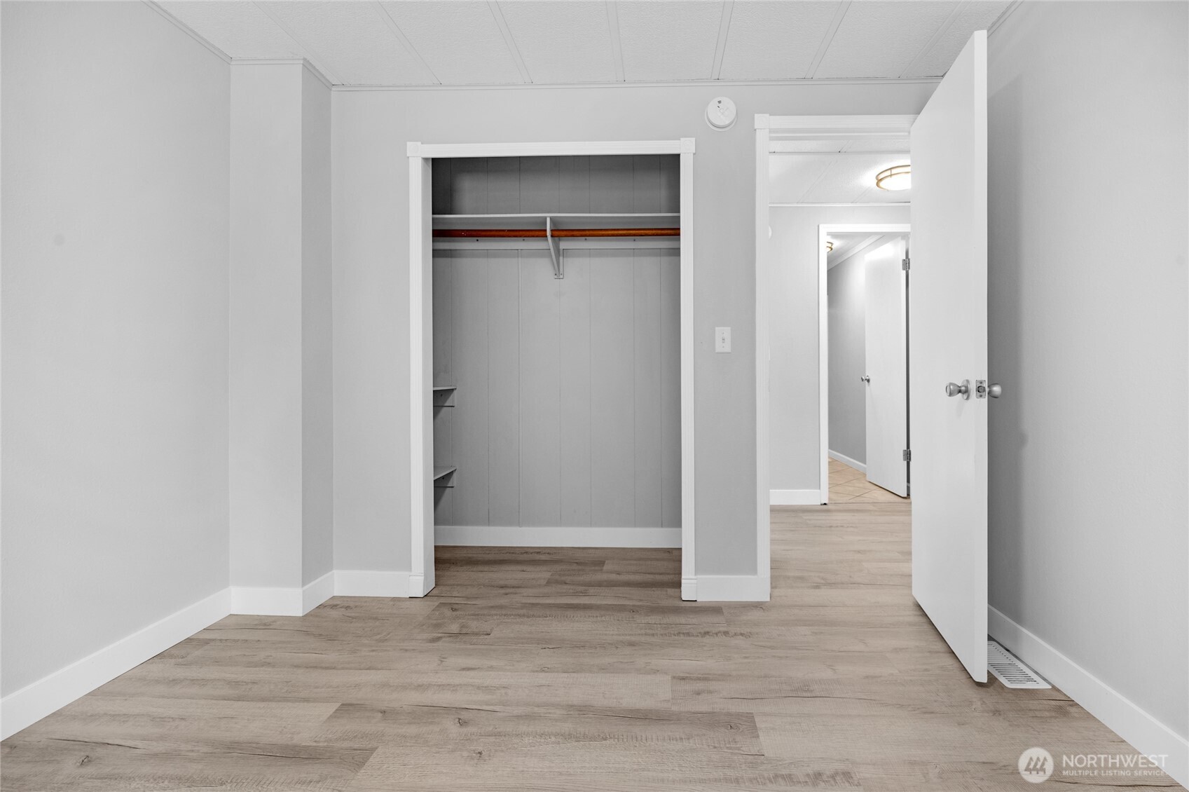 28717 Grandview Road Arlington, WA 98223 - Photo 24 of 39 Gallery Image 24