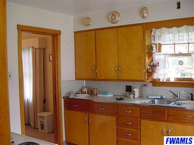 3300 Sand Point Road Fort Wayne, IN 46809 - Photo 2 of 7