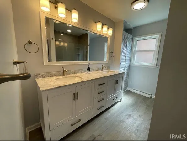 $424,900 | 307 North Van Buren Street, Auburn, IN 46706